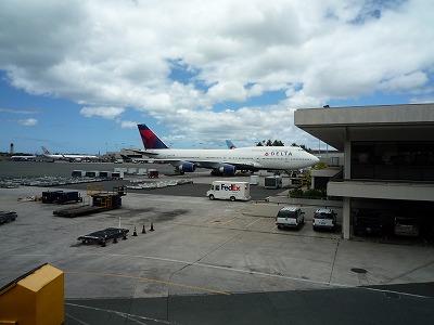 100805 10.Honolulu Airport 004.jpg